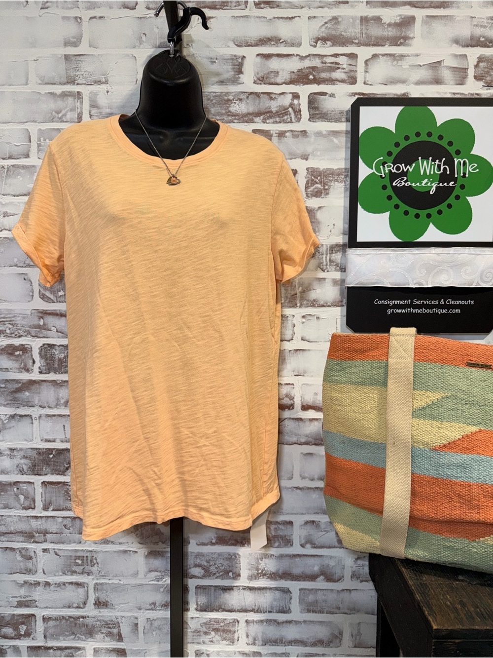 American Giant Light Peach Short-Sleeve Crewneck Tee